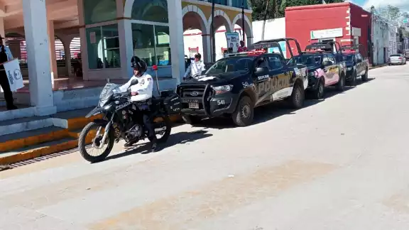 Las patrullas son del 2014, mismas que fueron adquiridas en una subasta Las patrullas son del 2014, mismas que fueron adquiridas en una subasta