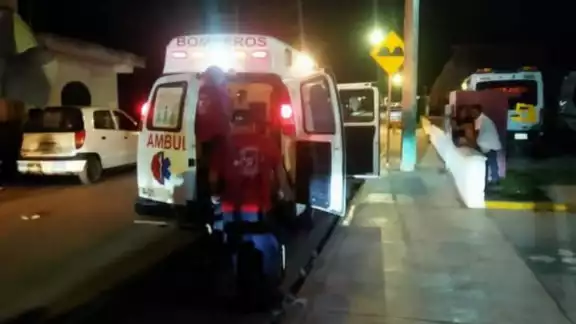 A las 5:31 horas, el 911 recibió otro reporte de una persona lesionada por arma de fuego en la misma carretera federal, a la altura del Edén A las 5:31 horas, el 911 recibió otro reporte de una persona lesionada por arma de fuego en la misma carretera federal, a la altura del Edén