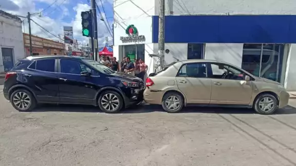 Tras varios minutos de diálogo entre los afectados, indicaron haber llegado a un acuerdo