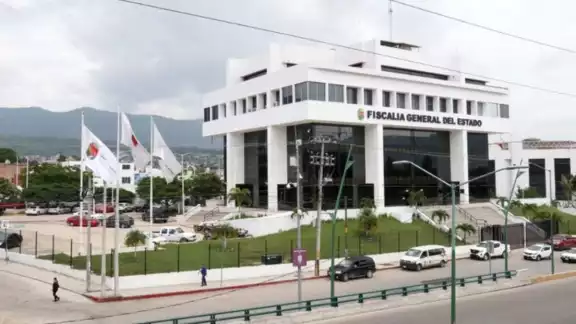 El secretario de Seguridad de Berrriozabal, Chiapas, habia sido secuestrados en la zona centro del municipio y fueron localizados en Tuxtla Gutiérrez El secretario de Seguridad de Berrriozabal, Chiapas, habia sido secuestrados en la zona centro del municipio y fueron localizados en Tuxtla Gutiérrez