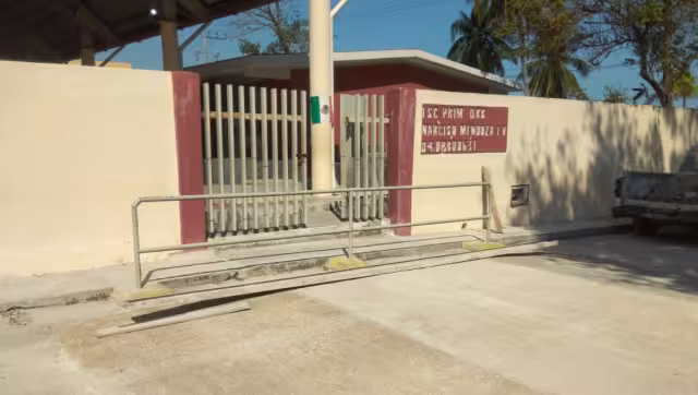 Según padres de familia, los días de puentes sirven para que los alumnos descansen