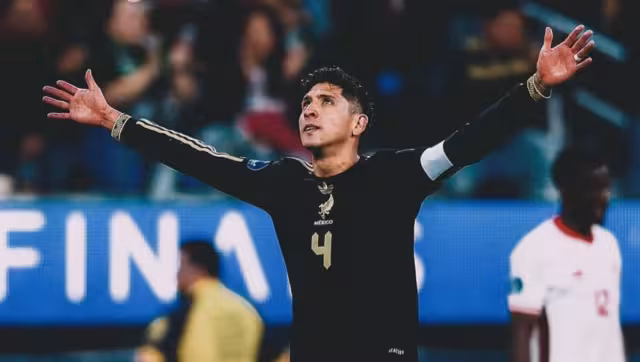 DD de Ajax buscaría el regreso de Edson Álvarez