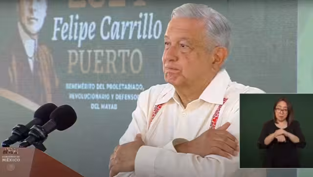 AMLO le deseó pronta recuperación a Don Mario Renato Menéndez, fundador de Por Esto!