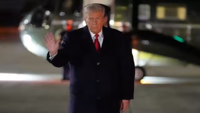 Donald Trump, presidente de Estados Unidos, tuvo un problema eléctrico en su avión.