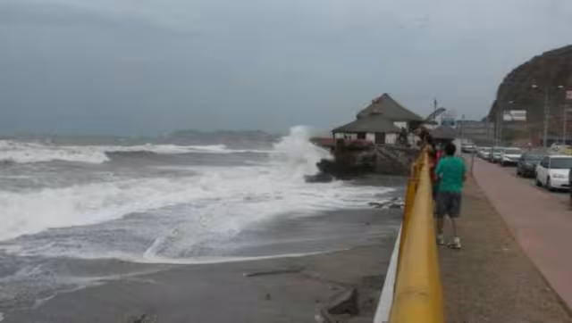 El SMN mantiene zona de prevención por efectos de vientos de tormenta tropical desde Lagunas de Chacahua, Oaxaca, hasta Técpan de Galeana, Guerrero