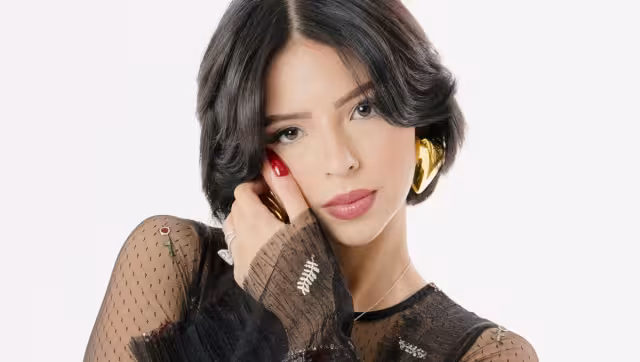 Gritan el nombre de “Cazzu” en concierto privado de Ángela Aguilar.