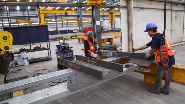 Vamos a seguir 48 horas este año, 46 el siguiente, 44 dentro de dos y ver si el beneficio es palpable, mencionó el dirigente