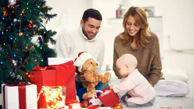 Regalos con propósito: lo que Santa puede dejar bajo el árbol según la edad