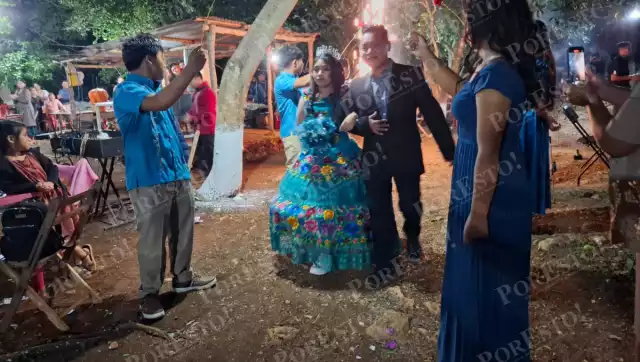 Entre piedras y sueños: los XV años de Ángela Marlene Moo