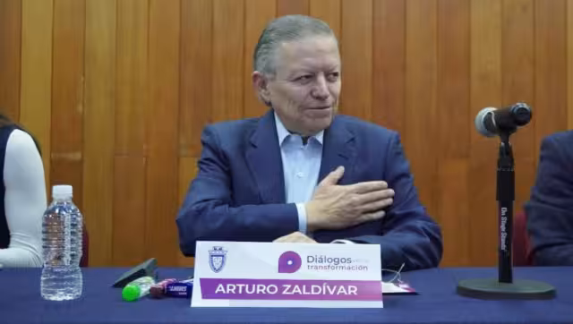 ¿De qué acusan a Arturo Zaldívar?