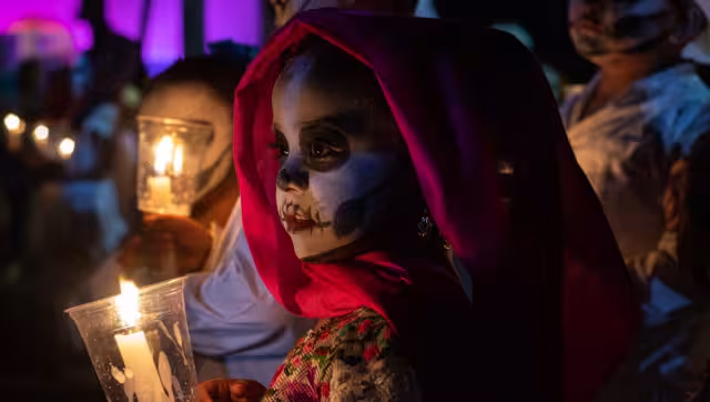 El Paseo de las Ánimas reúne a miles de personas en Mérida