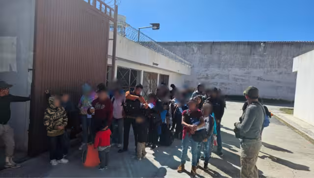 Entre los migrantes se hallaban 34 menores de edad