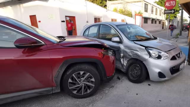 Familiares de la mujer llegaron al lugar para tranquilizarla