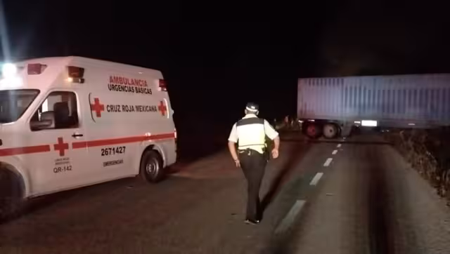 De manera preliminar se habla de por lo menos 8 lesionados y ocho muertos entre estos tres menores de edad.