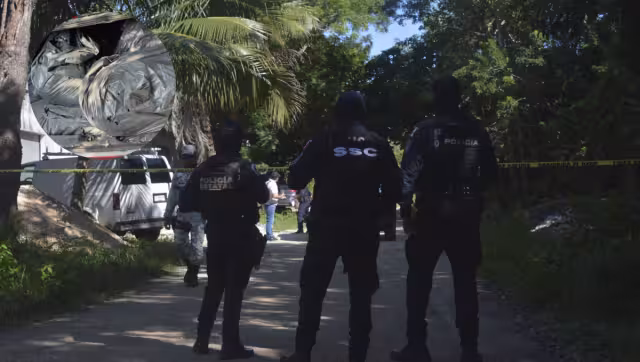 El vehículo también tenía impactos producidos por proyectil de arma de fuego