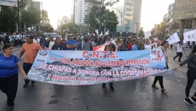 El Presidente de México evaluó que la reunión con integrantes de la CNTE ha sido muy buena, al punto de que a seis meses de concluir su administración, no han realizado ningún paro.