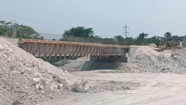 La obra lleva ocho días sin avanzar