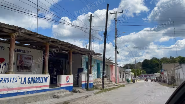 Transformador quemado deja sin luz a nueve comunidades de Hopelchén
