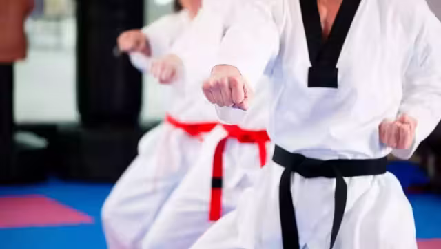 El niño fue inscrito para tomar clases de defensa personal