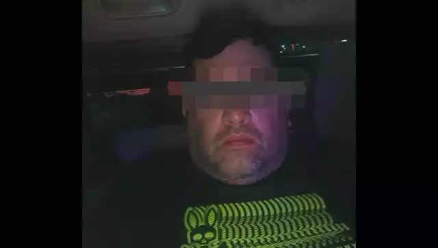 Hasta el momento, las autoridades no han detallado si durante el operativo se aseguraron armas de fuego u otros objetos ilícitos