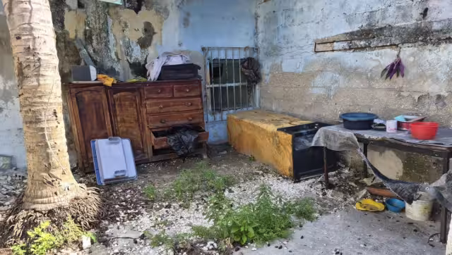 Adulto mayor vive en condiciones precarias en la colonia Obrera.