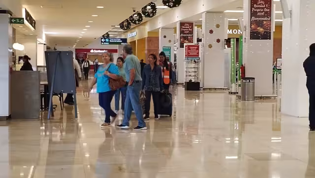 Por la tarde se espera la llegada de otros diez vuelos desde la Ciudad de México