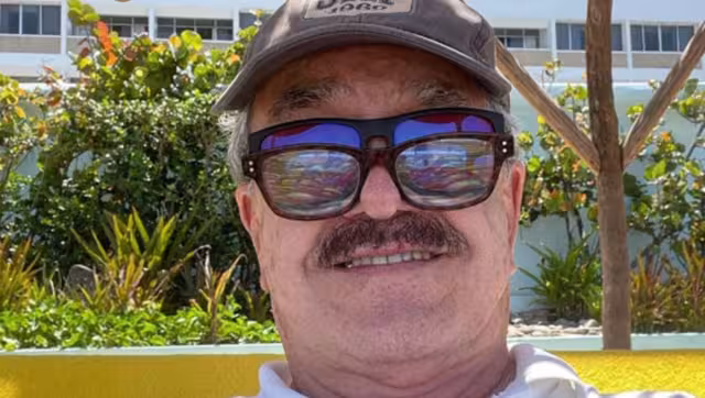Pedro Sola confiesa haberse casado en el extranjero y muestra su anillo de compromiso