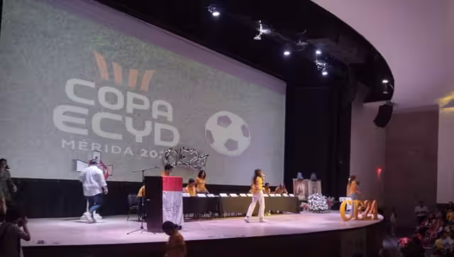 Así se vive la inauguración de la Copa ECyD 2024