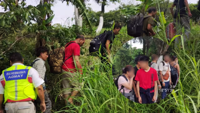 En el grupo viajaban adultos mayores y un niño no acompañado