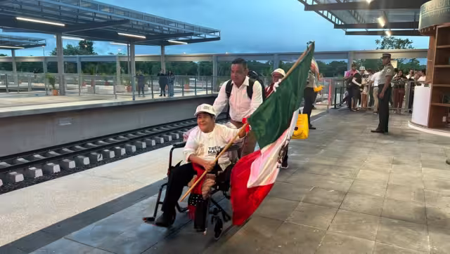 Originarios de distintas partes de México dijeron que compraron el boleto para ser de los primeros