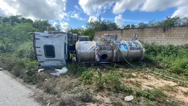 Según el conductor, intentó evitar un choque con otro auto y perdió el control del volante.