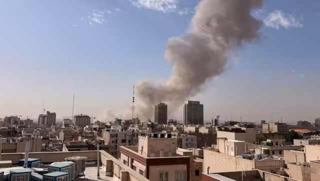 La presidenta de la Comisión Europea, Ursula von der Leyen, advirtió que los acontecimientos en Irán son “profundamente preocupantes”