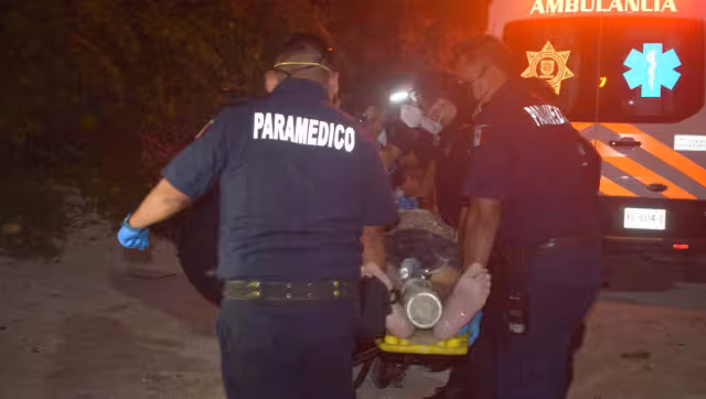 Los gritos del turista al no poder salir del agua alertaron a otros bañistas