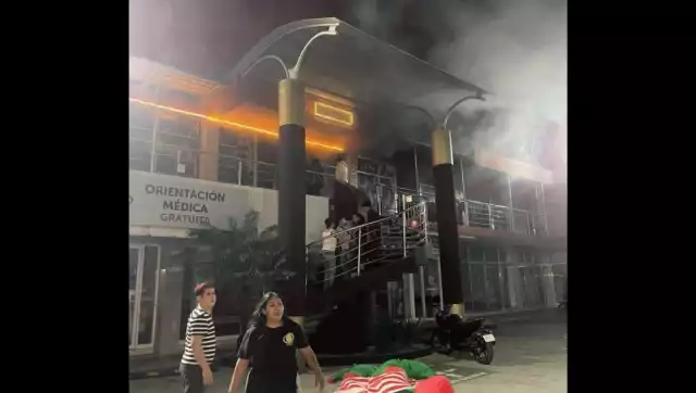 El hallazgo de los seis cuerpos ocurre después de un ataque armado e incendio de dos bares en la cabecera municipal de Villaflores