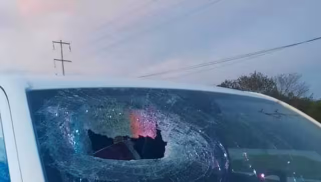 La mujer fue trasladada a un hospital, donde perdió la vida