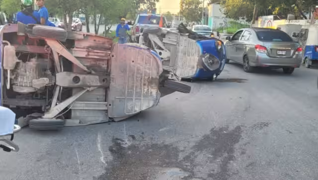 Los representantes del sindicato al que pertenecen ambas unidades aseguraron que cada uno de los conductores deberá cubrir los daños de sus vehículos.