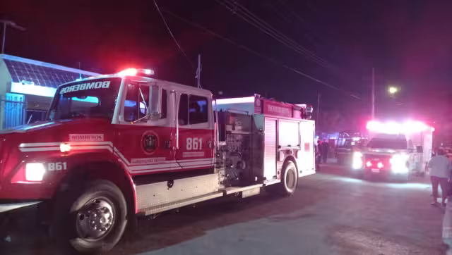 La familia no se encontraba en la casa al momento del incendio