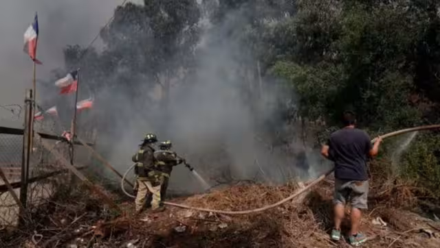 El subsecretario de Interior de Chile, Manuel Monsalve, informó que el número de fallecidos por los incendios forestales en Valparaiso, Chile, aumentó a 112