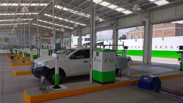 La Secretaría del Medio Ambiente del Estado de México extendió el plazo para que puedan verificar los automovilistas con terminación de placa 9 y 0