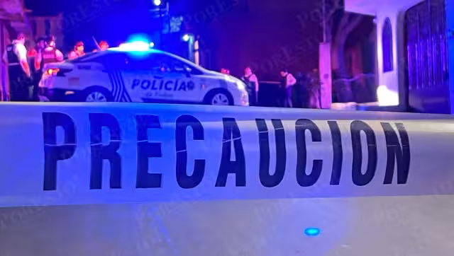La bala rebotó en una pared y se incrustó en su espalda