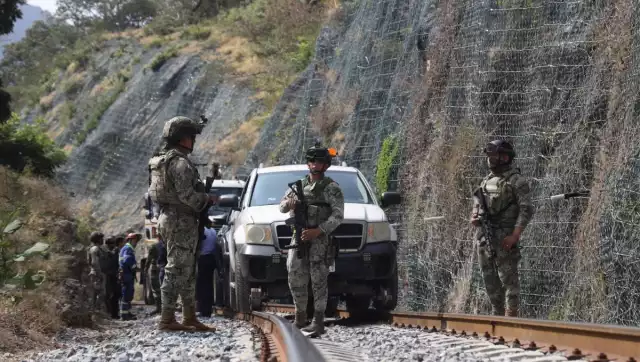 La dependencia reiteró que las personas hospitalizadas permanecen bajo vigilancia médica continua