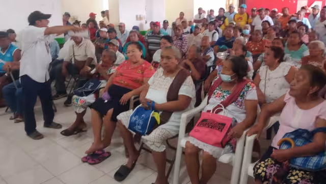 Con los terrenos cedidos se construirá la Unidad Médica del IMSS y se beneficiará a los derechohabientes de esta región, que para una consulta tienen que viajar.