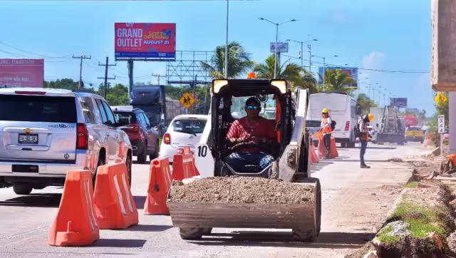 El proyecto abarca el Puente Vehicular Nichupté, la av. Chac Mool y el Distribuidor vial del Aeropuerto de Cancún
