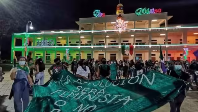 Colectivas feministas de Chetumal deciden no marchar por el "25N"; el silencio, una contrapropuesta