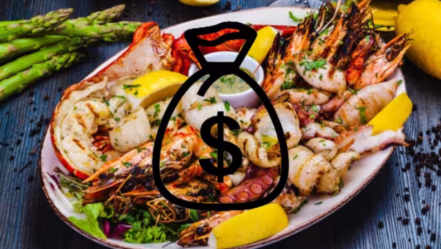 Los comensales han criticado al restaurante Las Brisas por querer hacer su agosto en pleno noviembre