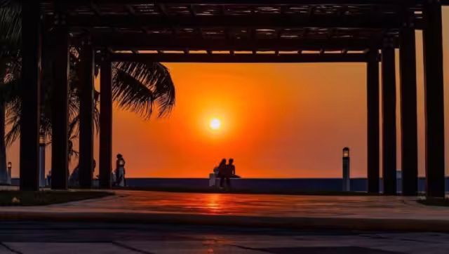 Turistas se enamoran de la belleza de los atardeceres en Campeche