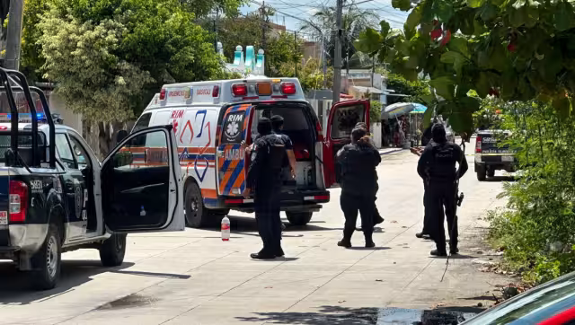 El hombre quedó herido en mitad de la calle