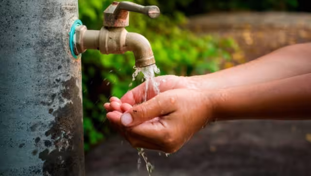 ocho de cada 10 casas extraen el líquido del subsuelo y podría estar contaminado