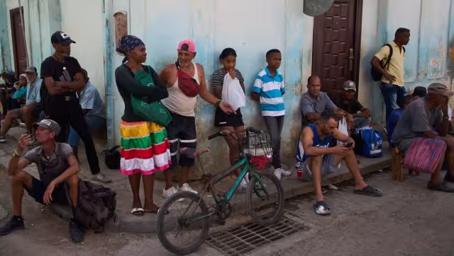 La presidenta Claudia Sheinbaum afirmó que el llamado realizado por López Obrador forma parte de un movimiento de solidaridad impulsado por ciudadanos y personalidades públicas