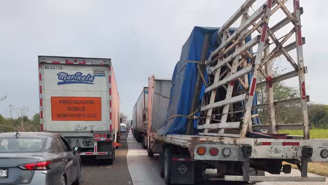 Otra de las versiones fue el cobro en la caseta